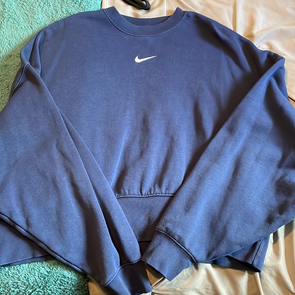 Nike crewneck